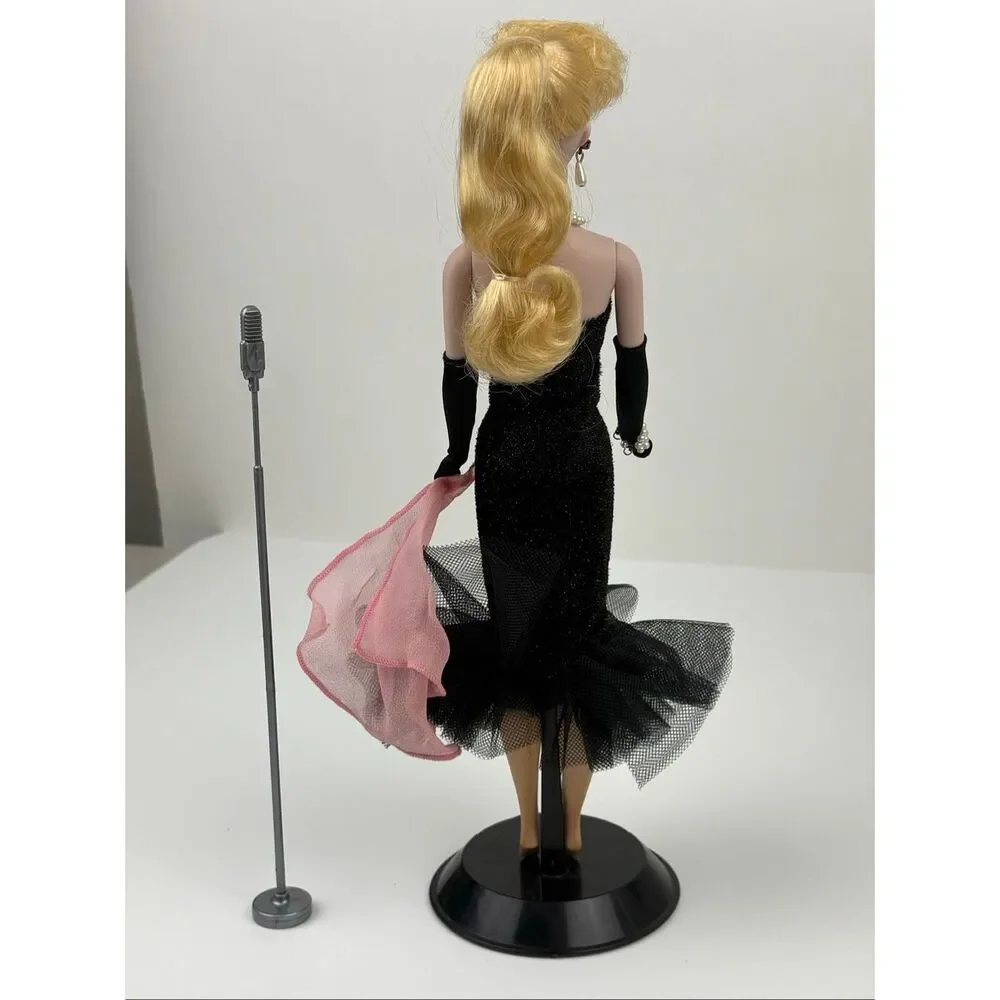 Vintage 1989 Solo In The Spotlight 1961 Porcelain Barbie Doll Mattel 7613 w/ COA